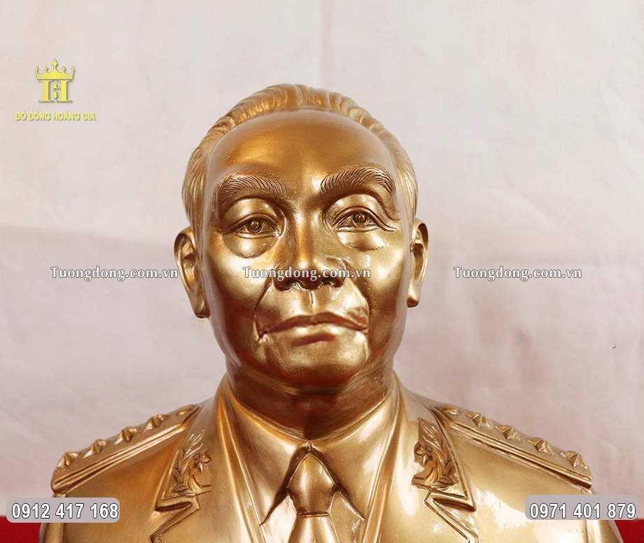 Gương mặt uy nghiêm của Bác Giáp